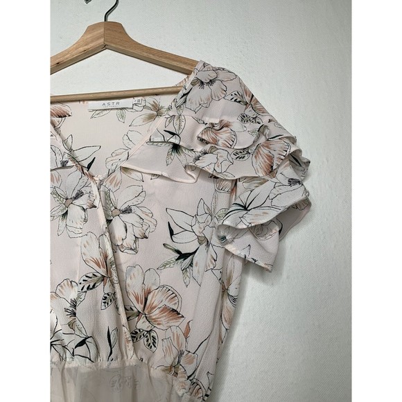 Astr The Label Floral Ruffle Snap Crotch Bodysuit Blouse Shirt Womens Size S - Picture 5 of 12